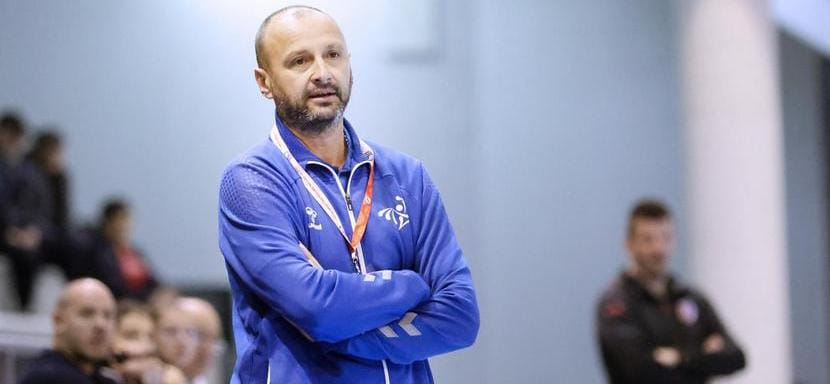 Балканы. 50-летний специалист Желько Бабич покинул пост главного тренера хорватской "Подравки" после домашнего поражения в чемпионате