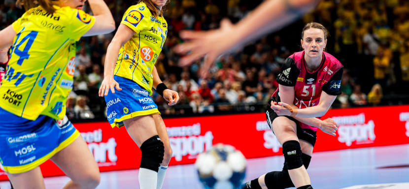 Лига чемпионов. Норвежский "Кристиансанд", завоевавший трофей в прошлом сезоне, обыграл французский "Мец" и вновь пробился в финал