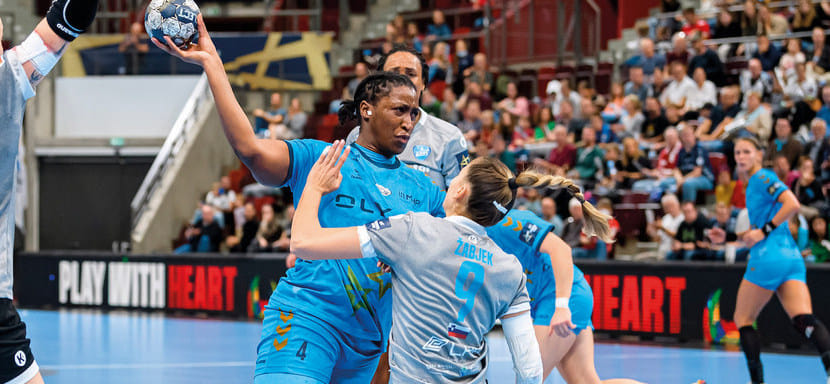 Женская бундеслига. 25-летняя линейная сборной Испании Каба Гассама продлила контракт с "Битигхаймом"