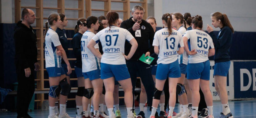 Высшая лига. Сергей Матяж: "Каждый игрок знает, останется ли он в команде. Концовку сезона они должны работать на свой имидж"