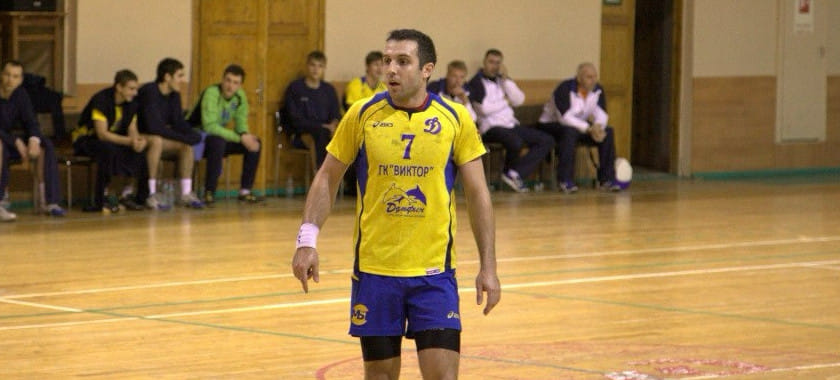 Иван Фиев: "В 17 лет мне позвонил Валерий Кочетков, тренер юношеской сборной. Через 15 минут я собирал вещи, чтобы вернуться в Россию"