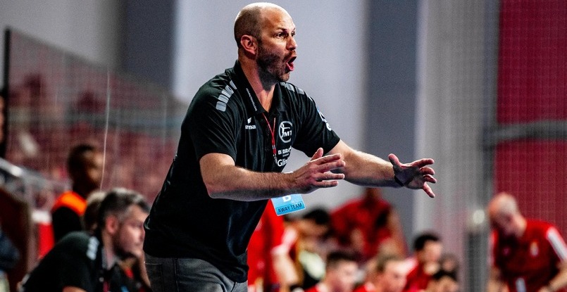Бундеслига. Хайко Гримм уволен с поста главного тренера "Мельзунгена". Временно командой будет руководить его помощник Арьян Ханен