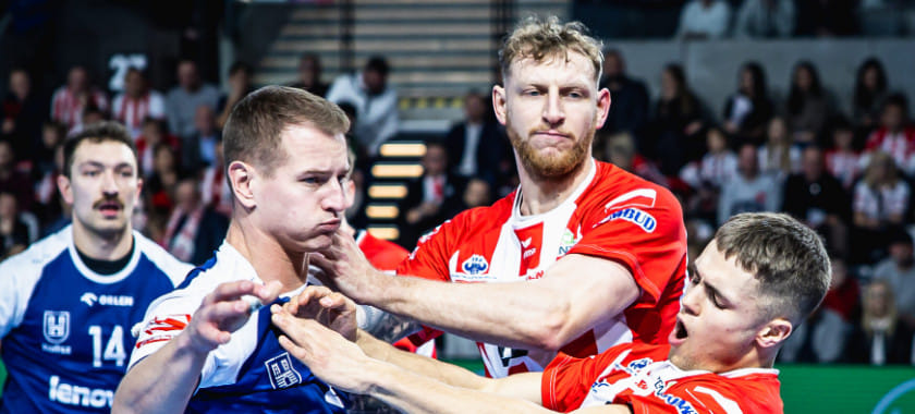 "Висла" без Косоротова обыграла "Выбжеже", 4 гола Королька помогли "Кельце" разгромить "Сталь" в чемпионате Польши