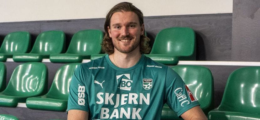 Дания. Левый полусредний "Колдинга" Ветле Рённинген после сезона-2023/24 продолжит карьеру в "Скьерне"