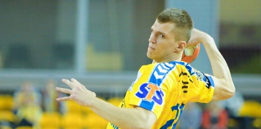 Владислав Кулеш: "Юрий Шевцов в лицо сказал, что на меня очень надеялись и что играть так, как я, было нельзя"