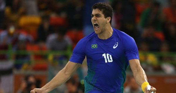 Балканы. Жозе Де Толедо: "У меня была долгая реабилитация, и это было нелегко. Но в этом месяце я уже начал тренироваться с командой"