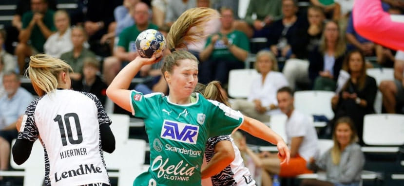 Дания. "Скандерборг" одержал верх над "Вендсюсселем" в женском чемпионате страны