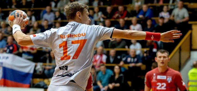 Польша. Трансферный слух. Белорусский правый крайний "Гурника" Александр Бушков может продолжить карьеру в "Тарнуве"