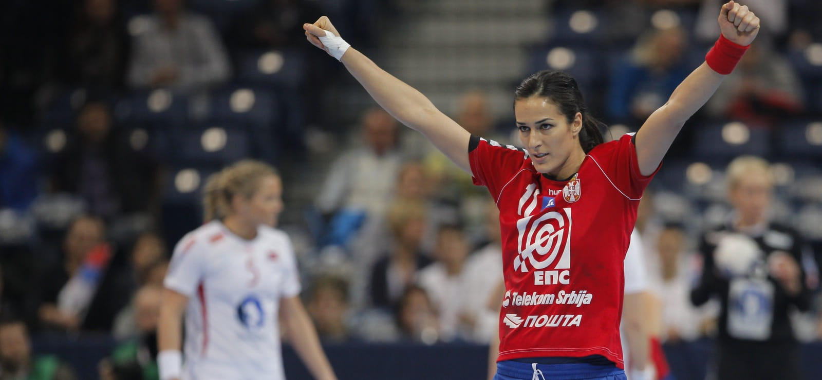 Вице-чемпионка мира-2013 в составе сборной Сербии Саня Вуйович (Дамнянович) завершила карьеру в 37 лет