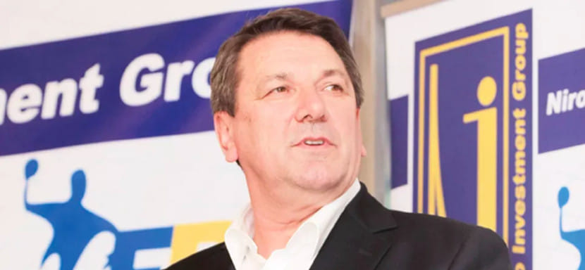 Румыния. Раду Война: "Карлос Вивер в "Рапиде" говорит на испанском. То есть шестнадцать игроков должны понимать этот язык?"