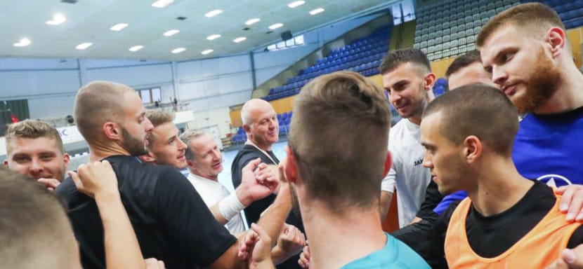 Венгрия. Владан Матич: "Настроение в коллективе неважное. Все из-за неуверенности в завтрашнем дне. Ждем ответа от руководства"