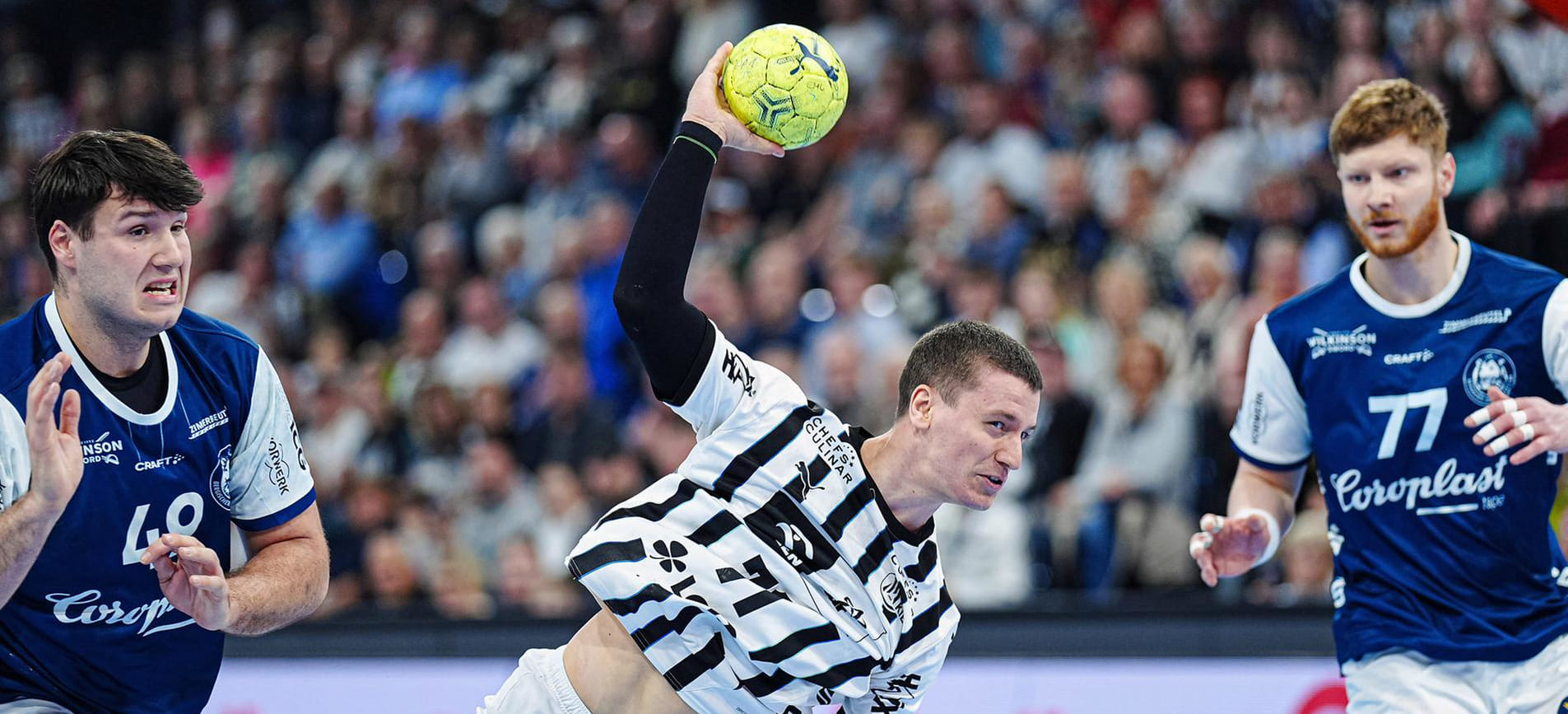 14 голов фарерского снайпера, Кулеш круче Валиуллина, вратарские подвиги. Что случилось в бундеслиге