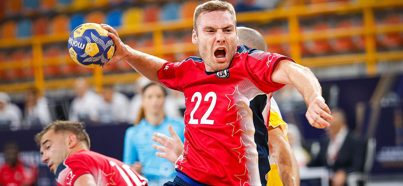 "Лос-Анджелес" Викторова и Саликова занял 9-е место на клубном чемпионате мира, несмотря на поражение во второй встрече с Сиднеем