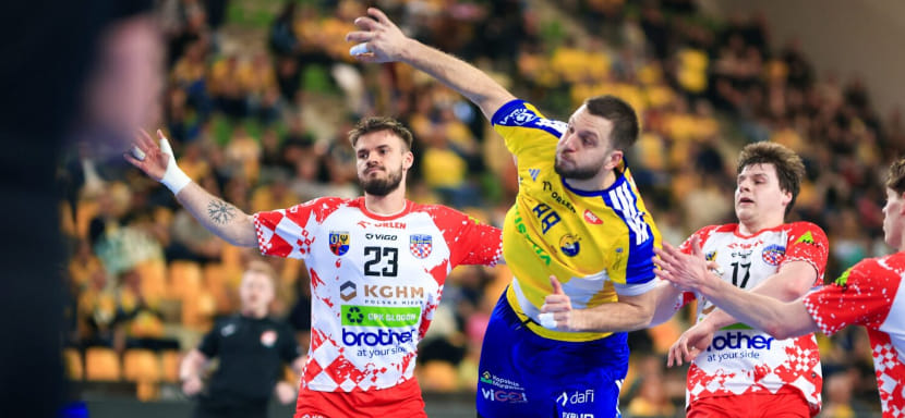 "Кельце" Королька дома разгромил "Хробры", "Сталь" Красовского и Волынцева на выезде одолела "Заглембе" в чемпионате Польши