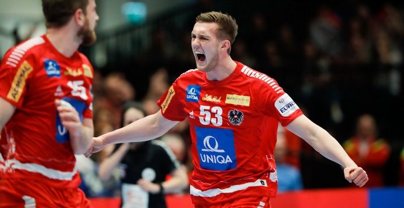 ЧЕ-2020. Никола Билык: "К игре с белорусами подготовились тактически, будем стараться вести быструю игру, стоять в защите очень компактно"