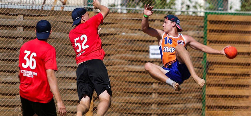 Пляжный гандбол. Известны составы участников чемпионата России. За победу будут бороться шесть мужских и восемь женских команд