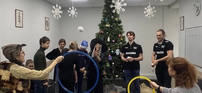 Россия. Алексей Черноволенко, Андрей Беляев и Александр Лысенко посетили центр для несовершеннолетних (ВИДЕО)