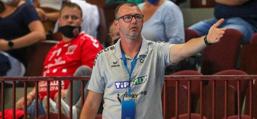 Венгрия. Со следующего сезона главным тренером "Татабаньи" Алексея Ушала будет наставник "Веспрема ККФТ" Чаба Томбор