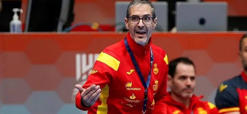 Испания. Главный тренер "Атлетико" и женской национальной сборной Хосе Игнасио Прадес перенес операцию по поводу болезни почек