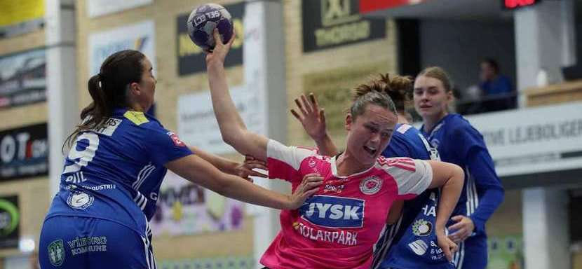 Линейная Карен Клоккер со следующего сезона будет защищать цвета датского "Икаста"