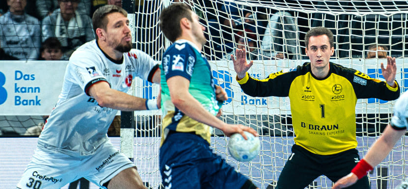 Бундеслига. Гостевые победы одержали "Ганновер" Кулеша и "Гамбург" Валиуллина, "Мельзунген" Калараша дома был сильнее "Миндена"