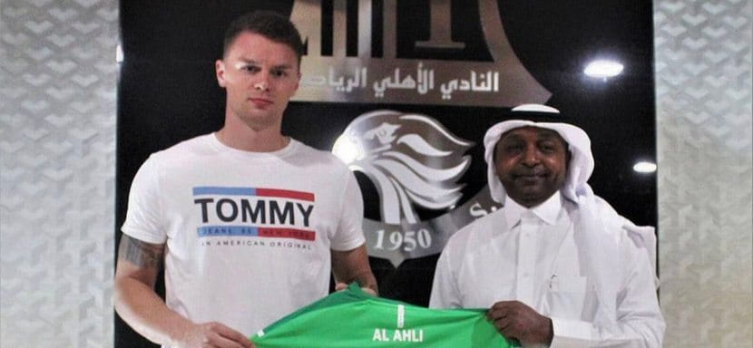 Остальные. Катарский "Аль-Ахли" продлил сотрудничество с сербским полусредним Неманьей Младеновичем