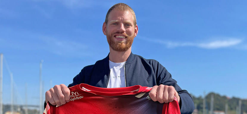 Германия. Линейный "Порту" Мануэль Шпет продолжит карьеру в "Гамбурге" (Д2)