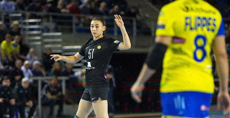 Милана Таженова: "Я вышла на площадку и тут же забыла про свои волнения, когда забросила первый мяч"