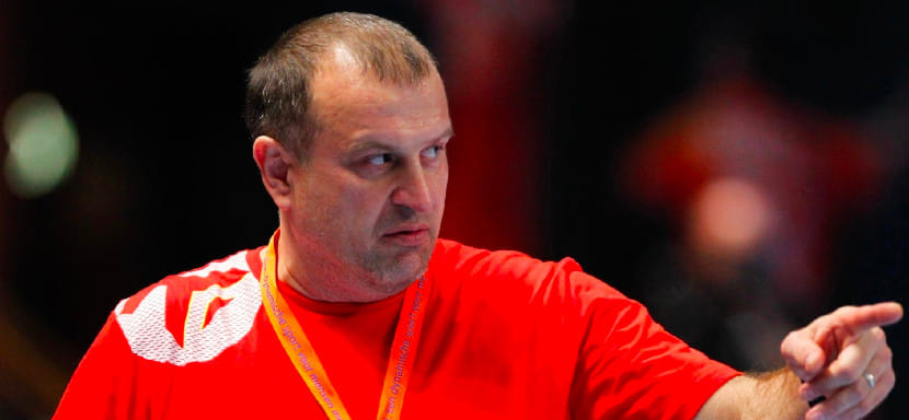 Александр Сытько: “Игрок может горы свернуть, когда смотрит на тренера влюбленными глазами”