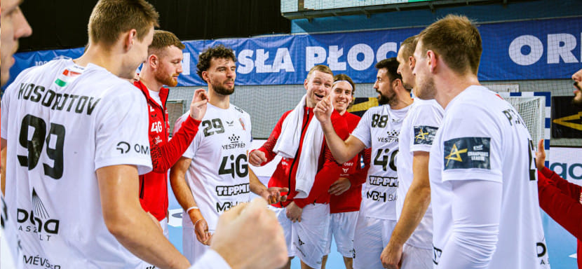 "Веспрем" Косоротова и Вайлупова, а также "Пик" Калараша одержали разгромные победы. "Будакалаш" Михалина уступил