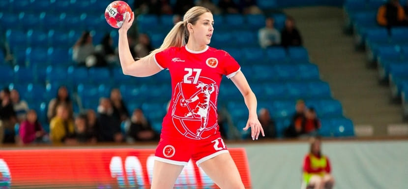 Olimpbet Суперлига. Галина Дёмина: "Чуть больше недели назад прооперировала колено в Москве. Сейчас восстанавливаюсь"