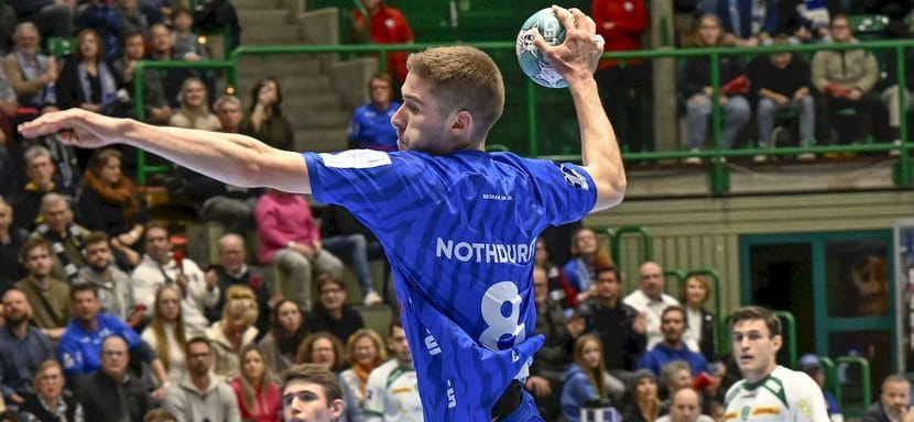 Трансферный слух. 26-летний левый крайний сборной Германии Тим Нотдурфт летом может сменить "Бергиш" на "Райн Лёвен"