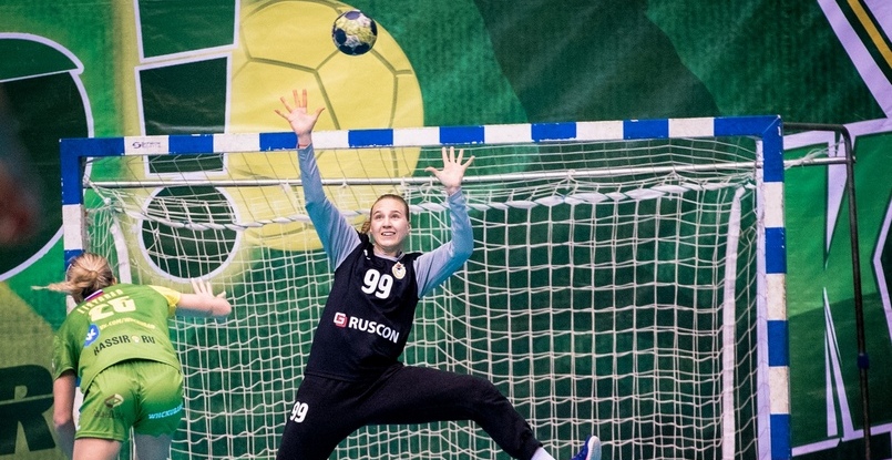 Суперлига. Вратарь ЦСКА Полина Каплина в новом выпуске викторины "Что? Где? Гандбол!" (ВИДЕО)