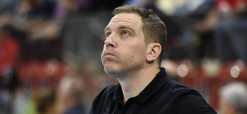 ЧЕ-2022. Тренер швейцарцев Михаэль Зутер: "Это спорт. Вы испытываете большие взлеты, как на чемпионате мира, но также и глубокие падения, как сейчас"