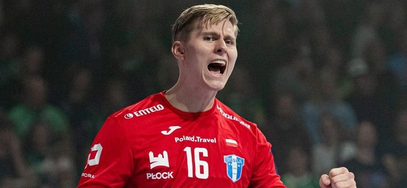 Исландец Виктор Халльгримссон из "Вислы" совершил лучший сейв в шестом туре Лиги чемпионов (ВИДЕО)