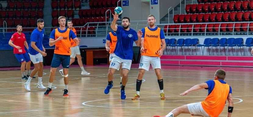 Украина. Денис Васильев: "Моя жена Дарья Самохина приедет ко мне в Запорожье после Олимпиады. Возьмет паузу в карьере, наверное, а там видно будет"