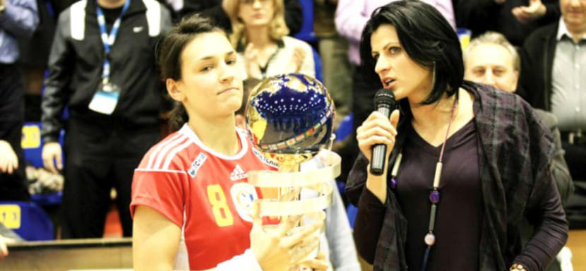 Румыния. Нарчиса Лекушану: "Желание Нягу нужно уважать. А для команды лучше, когда она не замкнута на одном игроке"