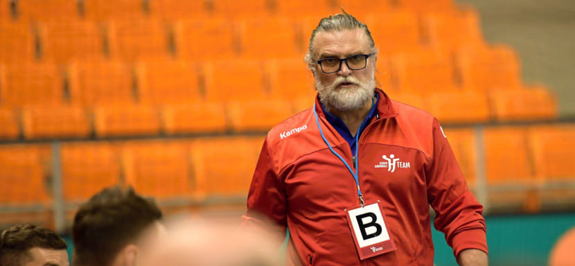 ЧЕ-2022. Растислав Тртик: "Удивляет решение украинцев проводить матч в Запорожье. Ведь это всего в 250 километрах от военного конфликта"