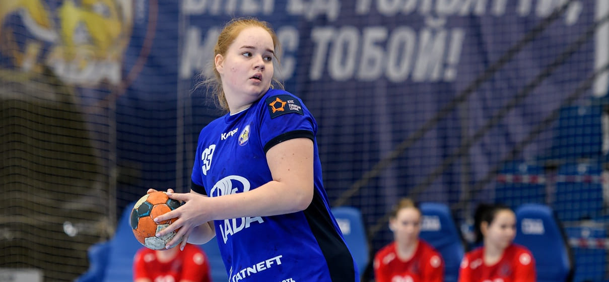 Olimpbet Суперлига. Две гандболистки "Лады-2" отданы в аренду. Мартина Борисова — в "Университет", Злата Федосова — в "Луч"