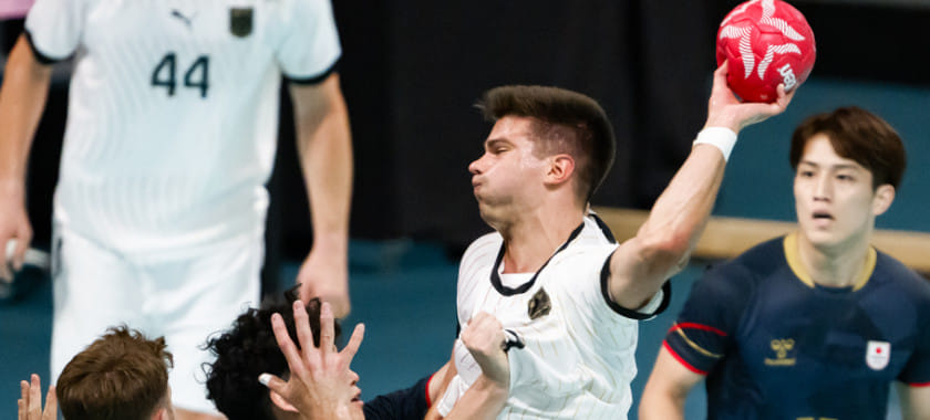 Дрим-тим Гисласона. Германия разнесла Японию, Зорман переиграл Сигурдссона: в Париже стартовал 2-й тур