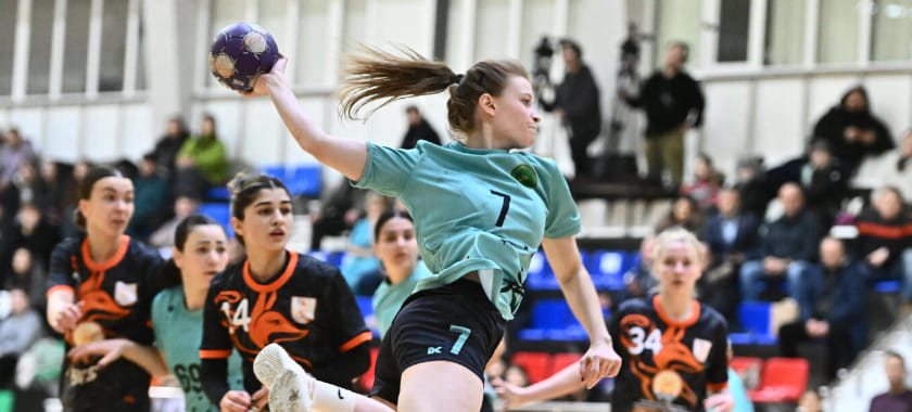 "Алиса", расскажи о чудесном спасении. Ралько сейвом принесла "Уфе" ничью, а "Кубань" сделала "плюс 30"