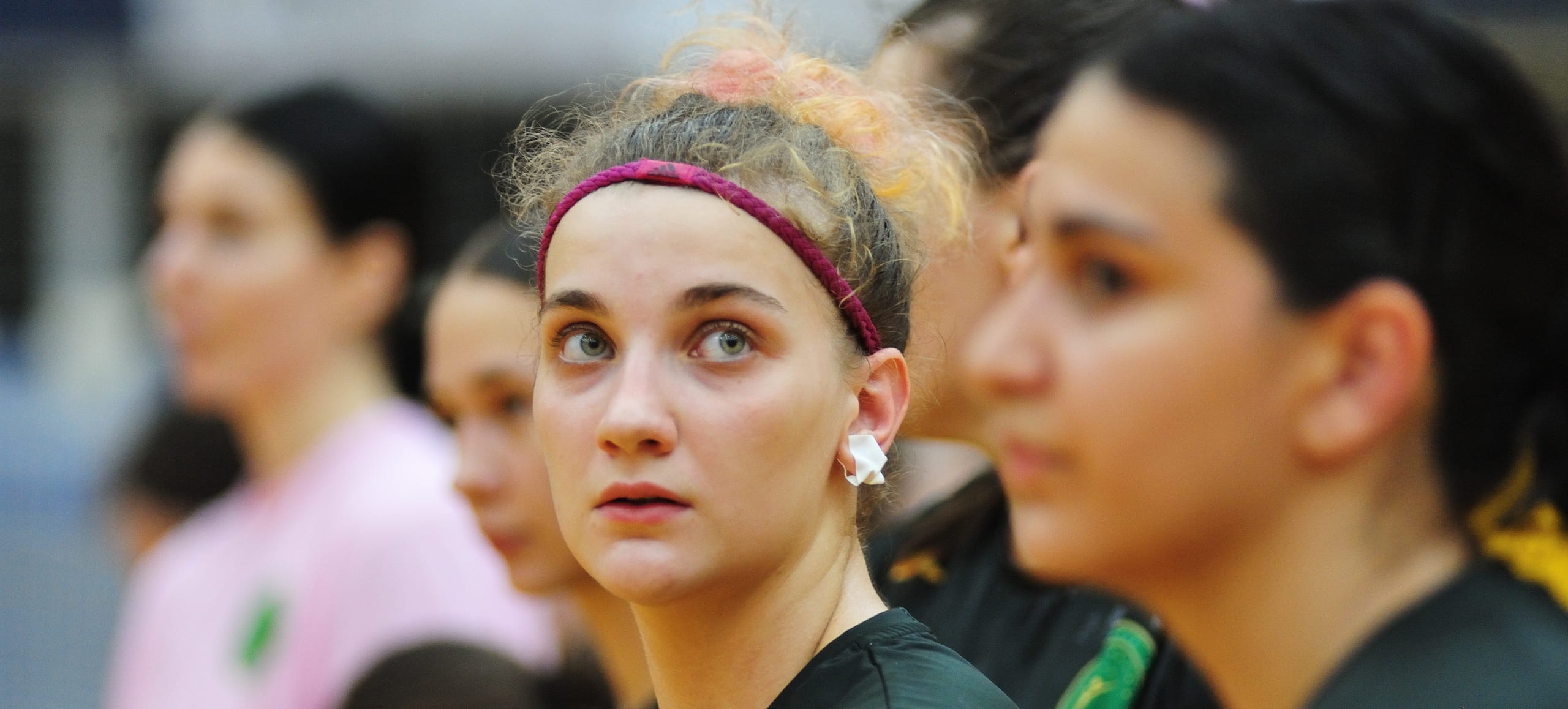 Дарья Милова: "В розовый и рыжий красилась не для того, чтобы выделяться на площадке. Люблю яркие цвета!"