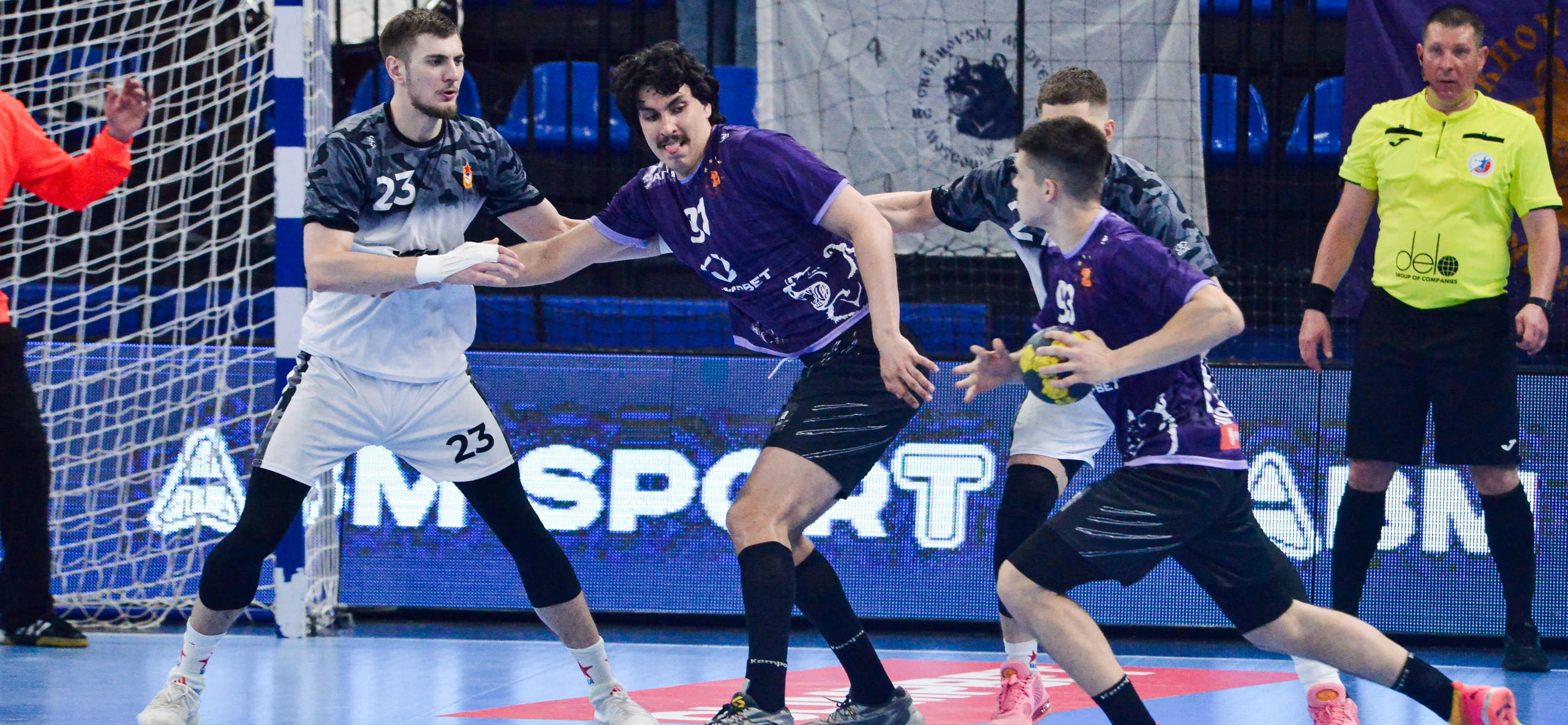 "Чеховские медведи" без трёх лидеров принимают сегодня ЦСКА, краснодарский СКИФ сыграет в Саратове, "Каустик" поспорит дома с "академиками"