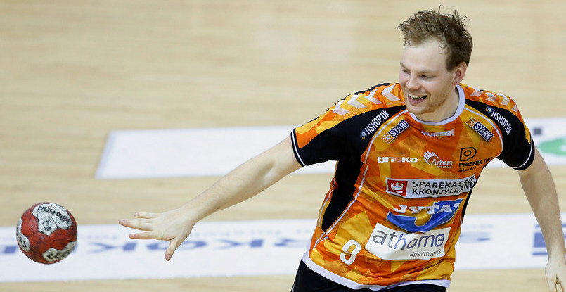 Гандболист норвежского "Эльверума" Себастьян Хеннеберг со следующего сезона будет играть за датский "Ольборг"