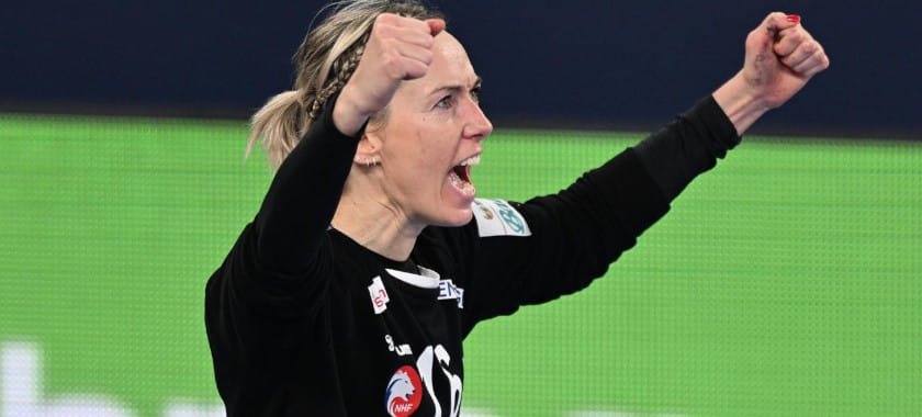 ЧЕ-2022. Катрин Лунде стала самой титулованной гандболисткой континентальных первенств. У Стине Офтедал и Нуры Мёрк по 5 побед