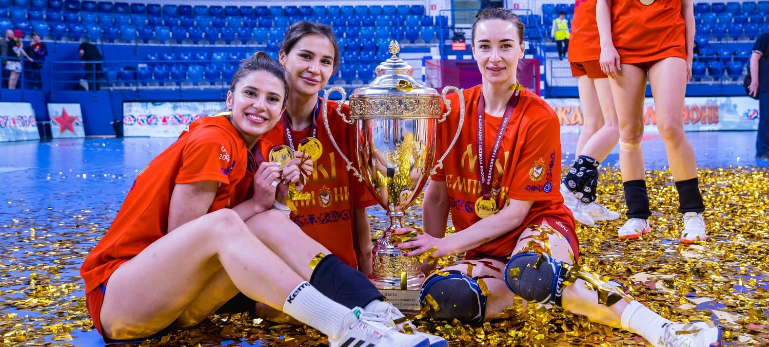 "25 лет в гандболе прожила не зря". Полина Горшкова — про карьеру, тренеров и "золотые" кроссовки