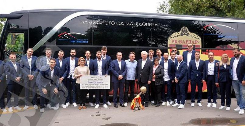 "Вардар" постарается вернуть некоторых игроков, подписавших контракты с другими клубами. Об этом заявил Михайло Михайловски