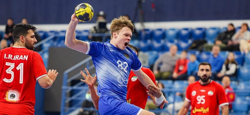 Olimpbet Cup of Friendship. In the first match of the game day the national team of Iran beat the youth team of Russia with a two-goal advantage