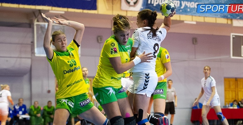 Суперлига. Денис Сайфулин: "Доволен, что выиграли. Но игра местами провальная, местами нормальная меня не устраивает" (ВИДЕО)