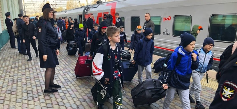 Россия. Юные гандболисты из Белгорода прибыли в Саратов на учебно-тренировочную сессию (ВИДЕО)